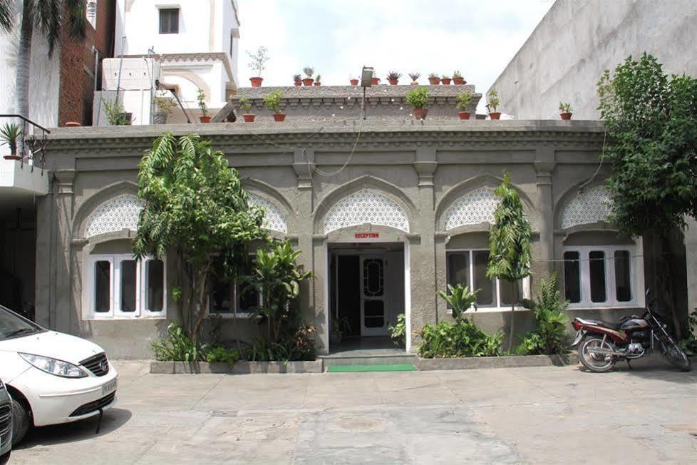 Tourist Guest House Amritsar Ngoại thất bức ảnh