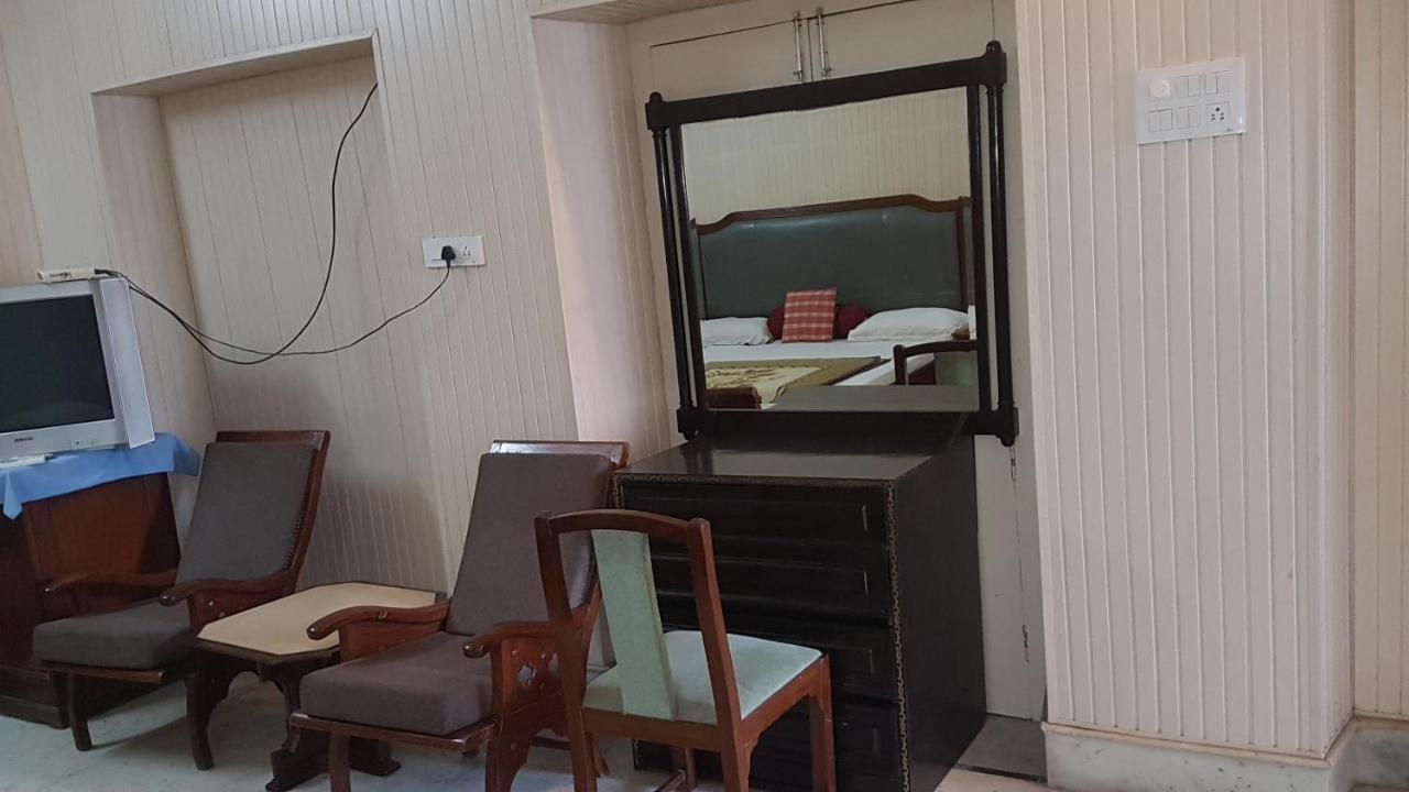 Tourist Guest House Amritsar Ngoại thất bức ảnh