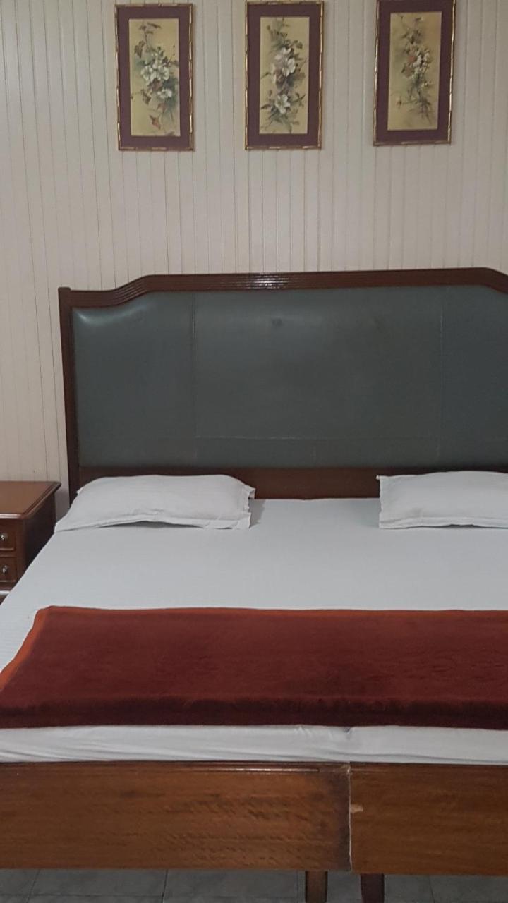 Tourist Guest House Amritsar Ngoại thất bức ảnh